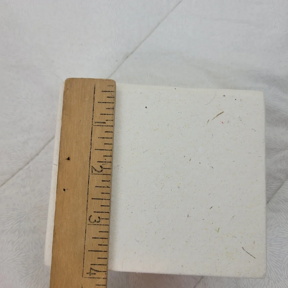 Mr. Ellie Pooh's Elephant Dung Paper In Decorative Box Approximately 4 x 4.5
